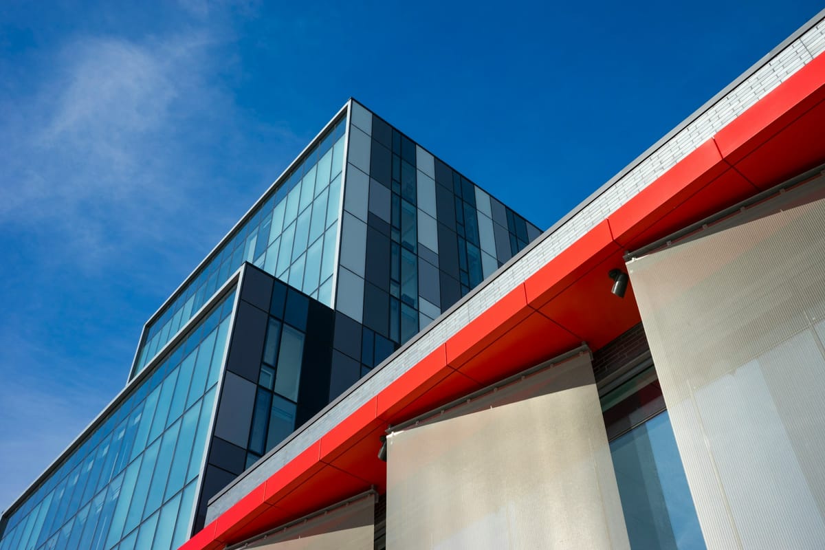 Σχεδιασμός Web Εφαρμογής Διαχείρισης Ακινήτων - LoveLandLord